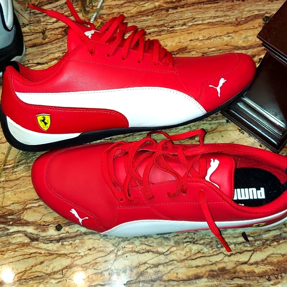 Red Puma Ferrari Forenza Flats - Picture 5 of 14